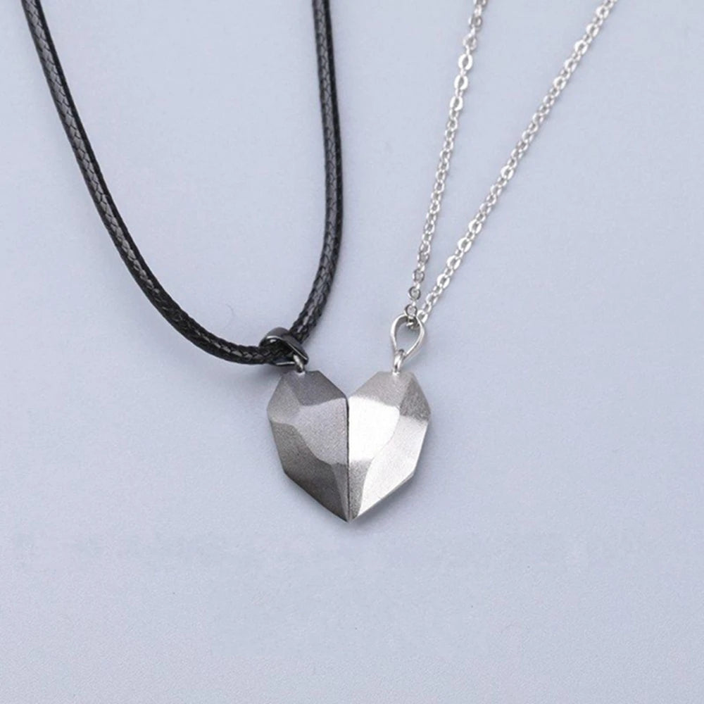 Good Simple Quality Couple Pendant Necklace Electrocardiogram,Magnetic