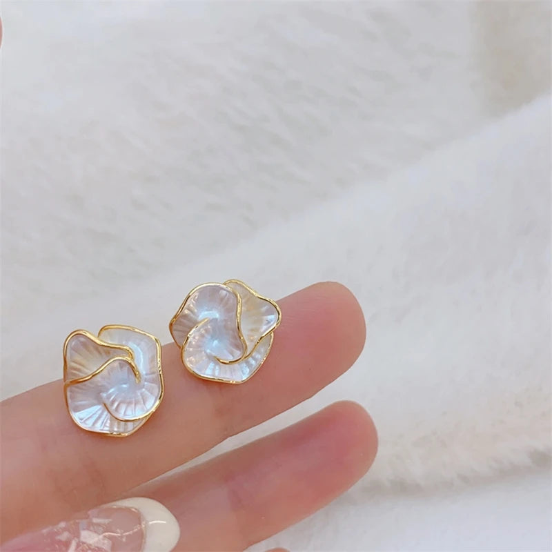 Gentle Camellia Earrings Light Luxury Fashionable Temperament High End