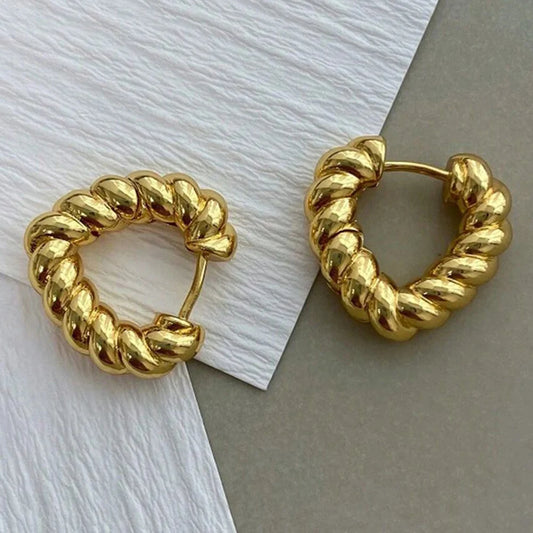 Gold Plating Heart Shape Hoop Earrings For Women Twisted Heart