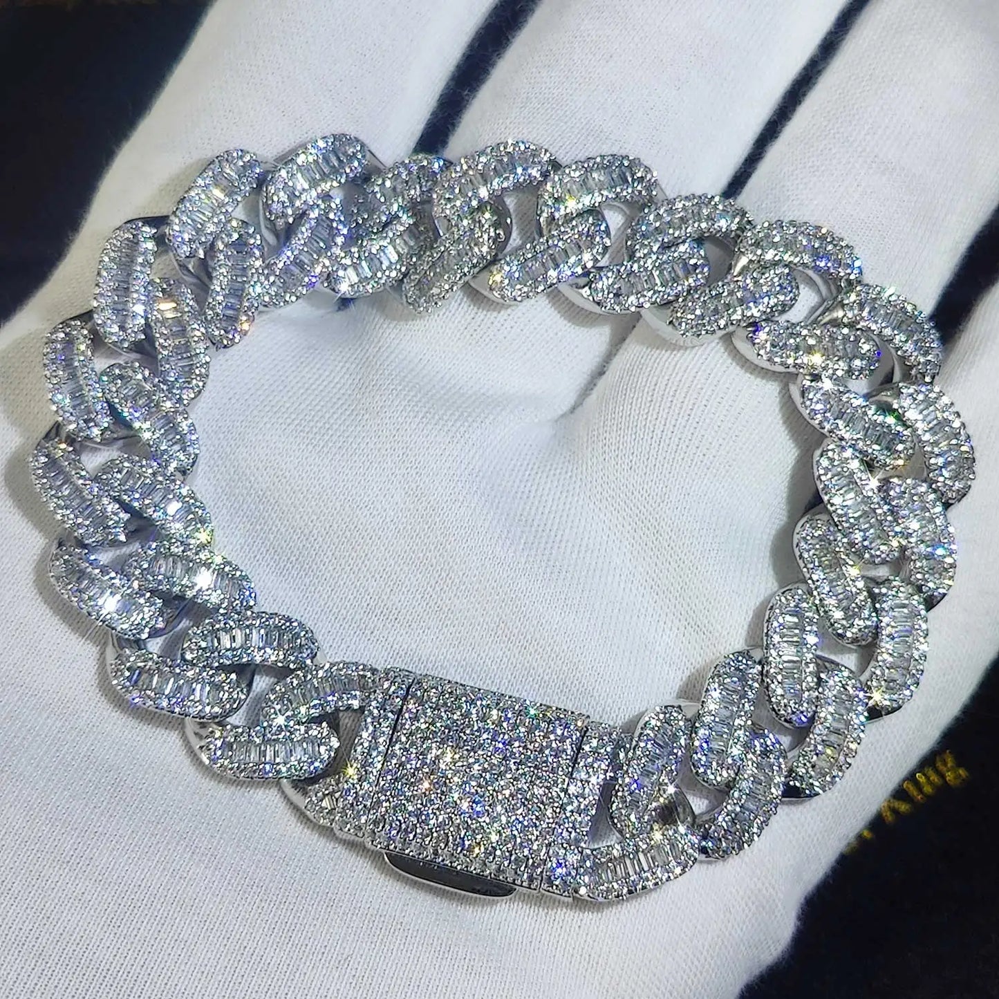 Hip Hop Claw Setting Rectangle 5A Cubic Zirconia Bling Iced Out 15mm