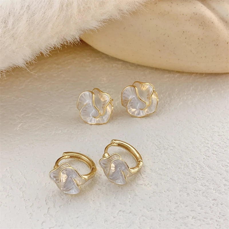 Gentle Camellia Earrings Light Luxury Fashionable Temperament High End