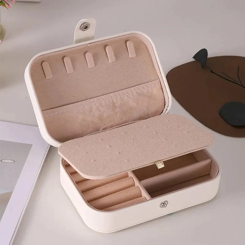 Portable Jewelry Storage Box Travel Organizer Jewelry Case Leather